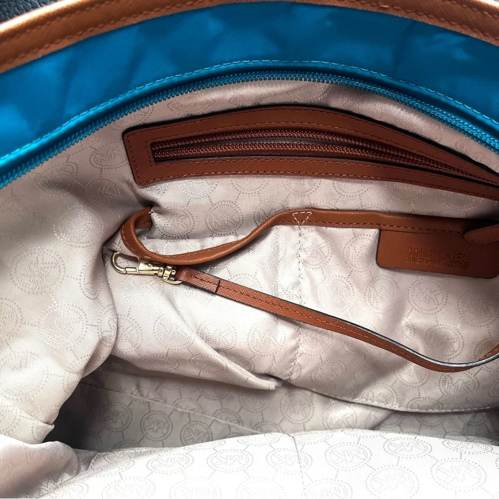 Michael Kors Kempton Aqua Nylon Large Tote Bag